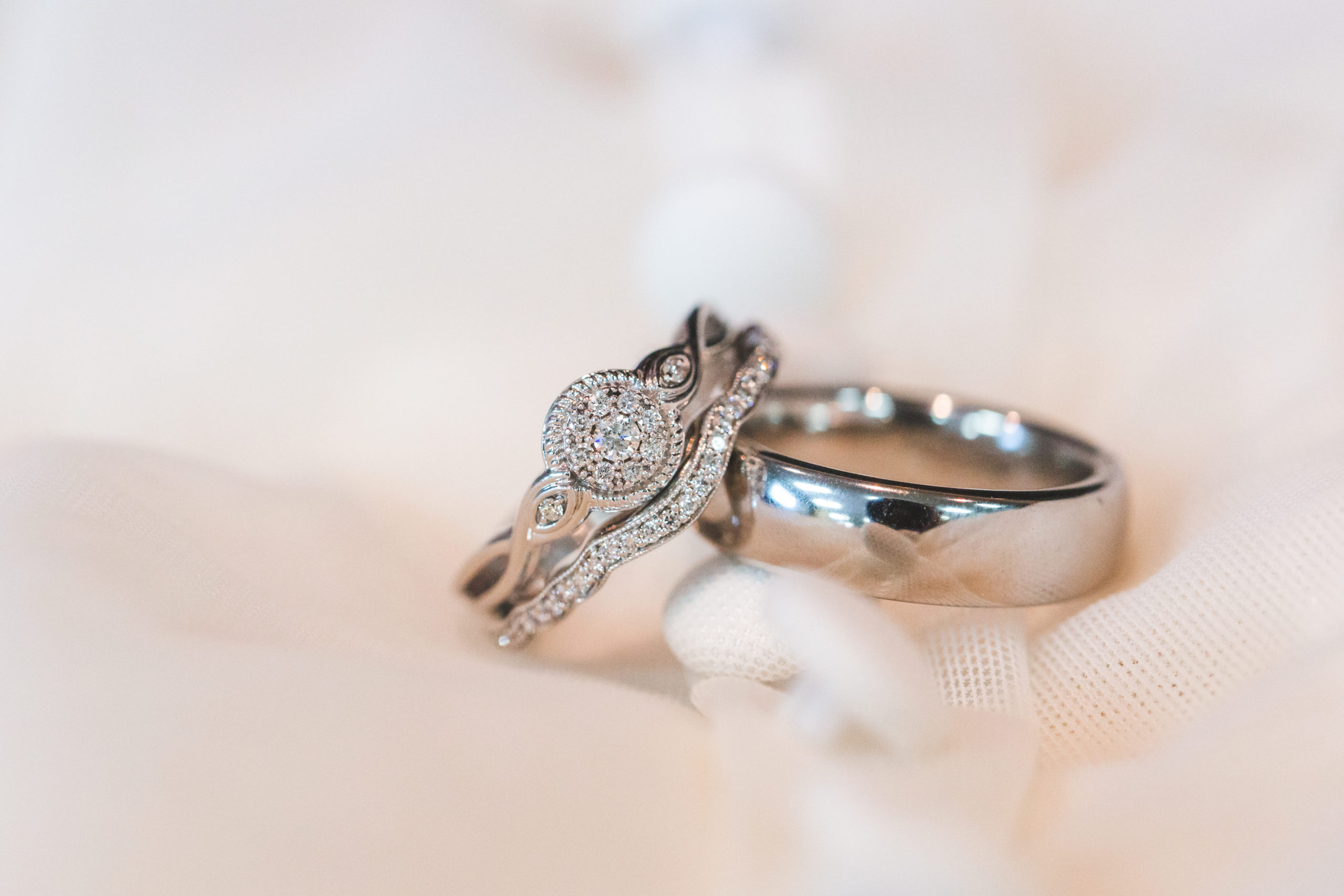Tips For a More Photogenic Wedding rings on dress buttons
