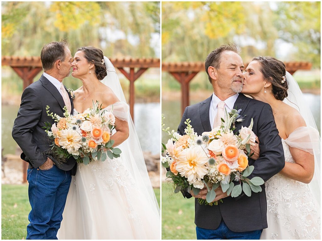 fall wedding pictures in Boise Idaho